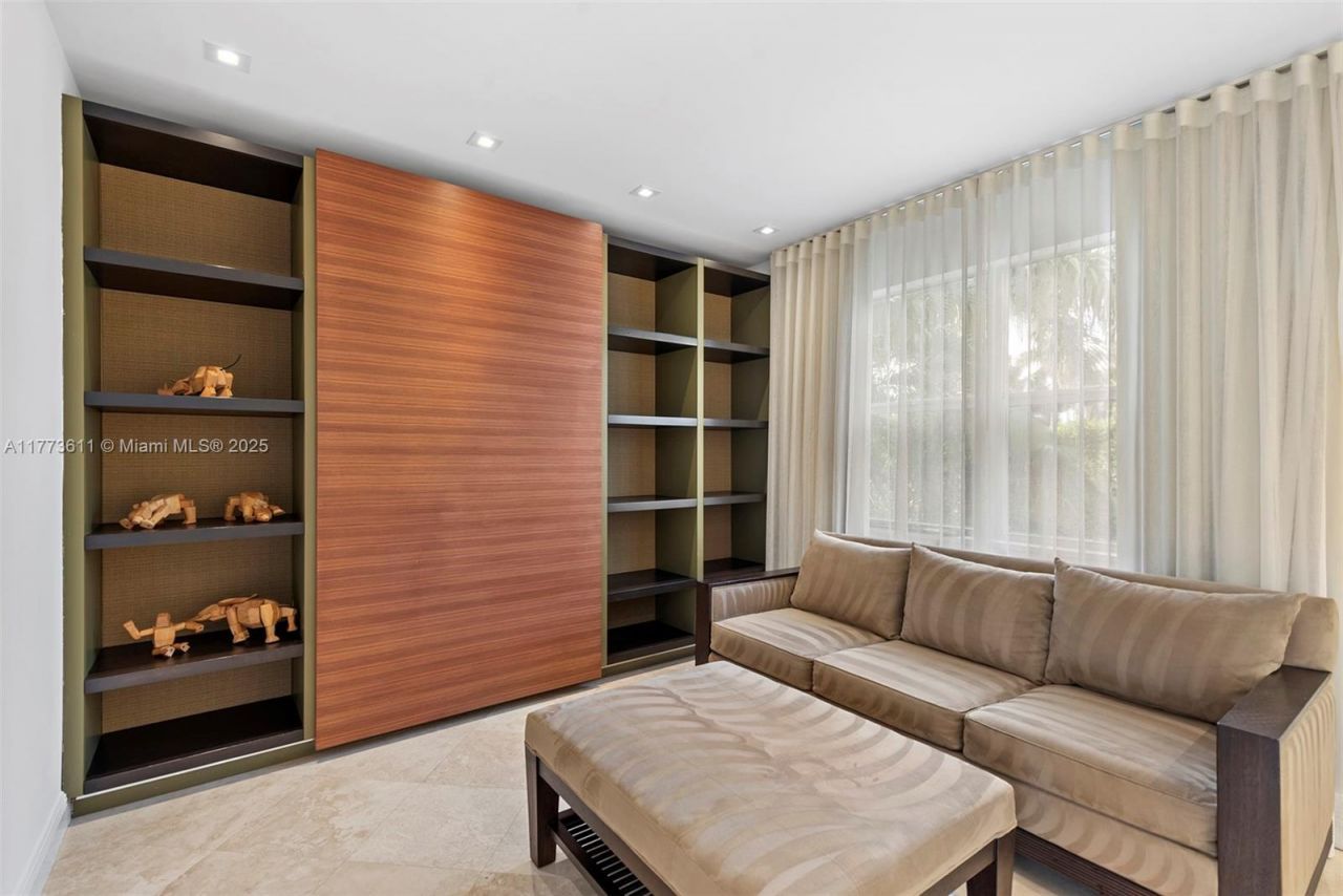 455 Centre Is, Golden Beach, FL 33160 Photo