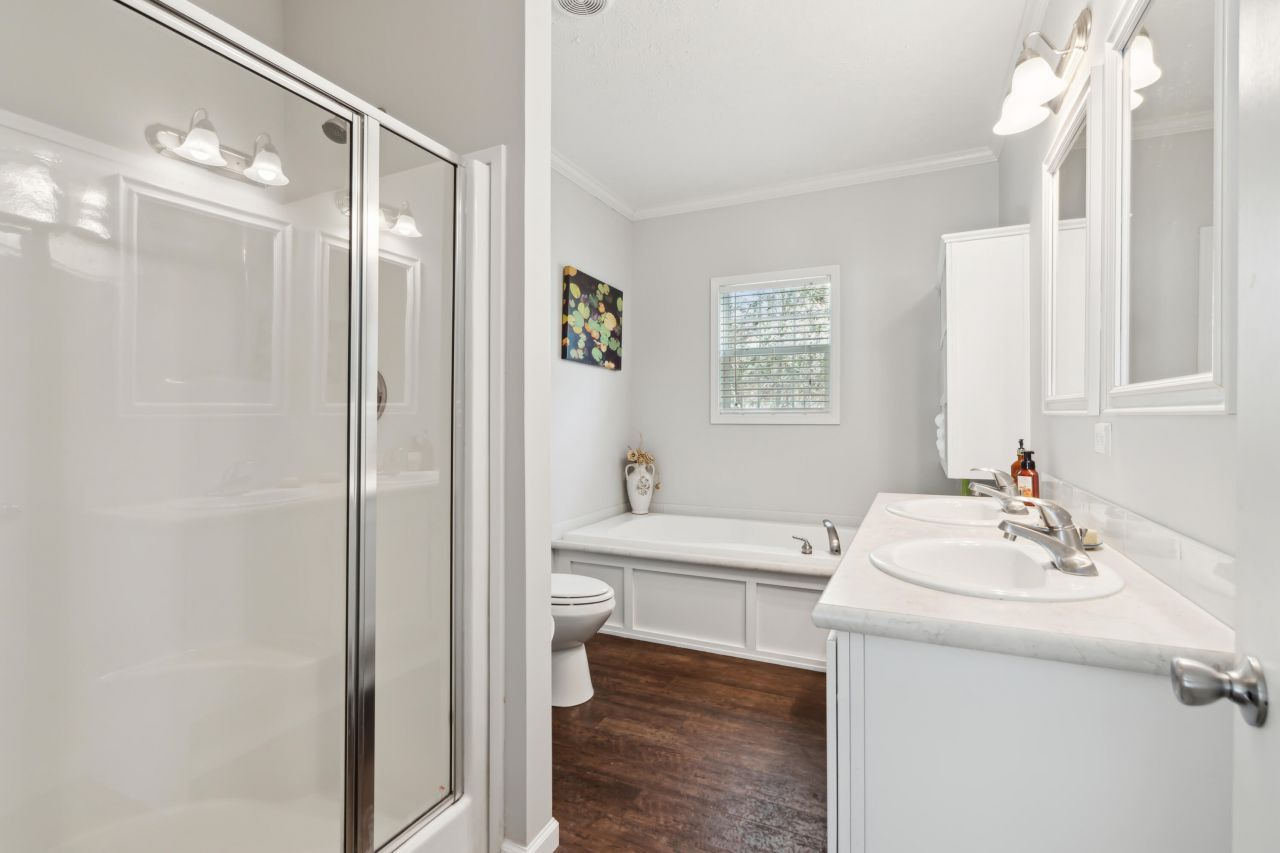 5638 Dixie Plantation Road Photo 10