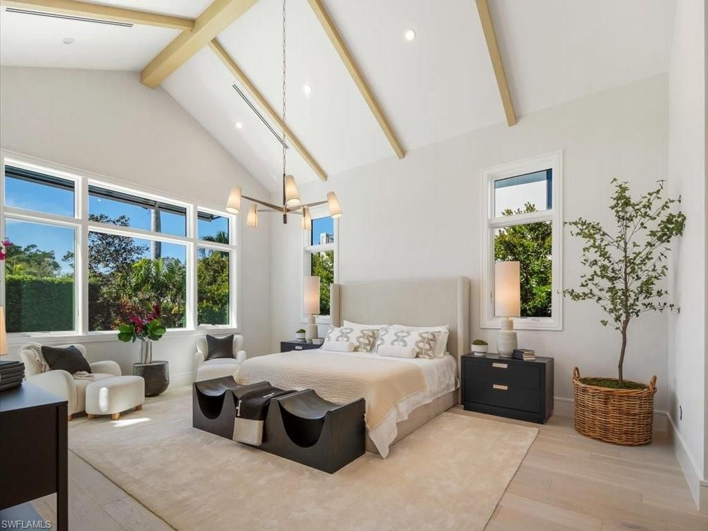 612 Binnacle Dr, Naples, FL 34103 Photo