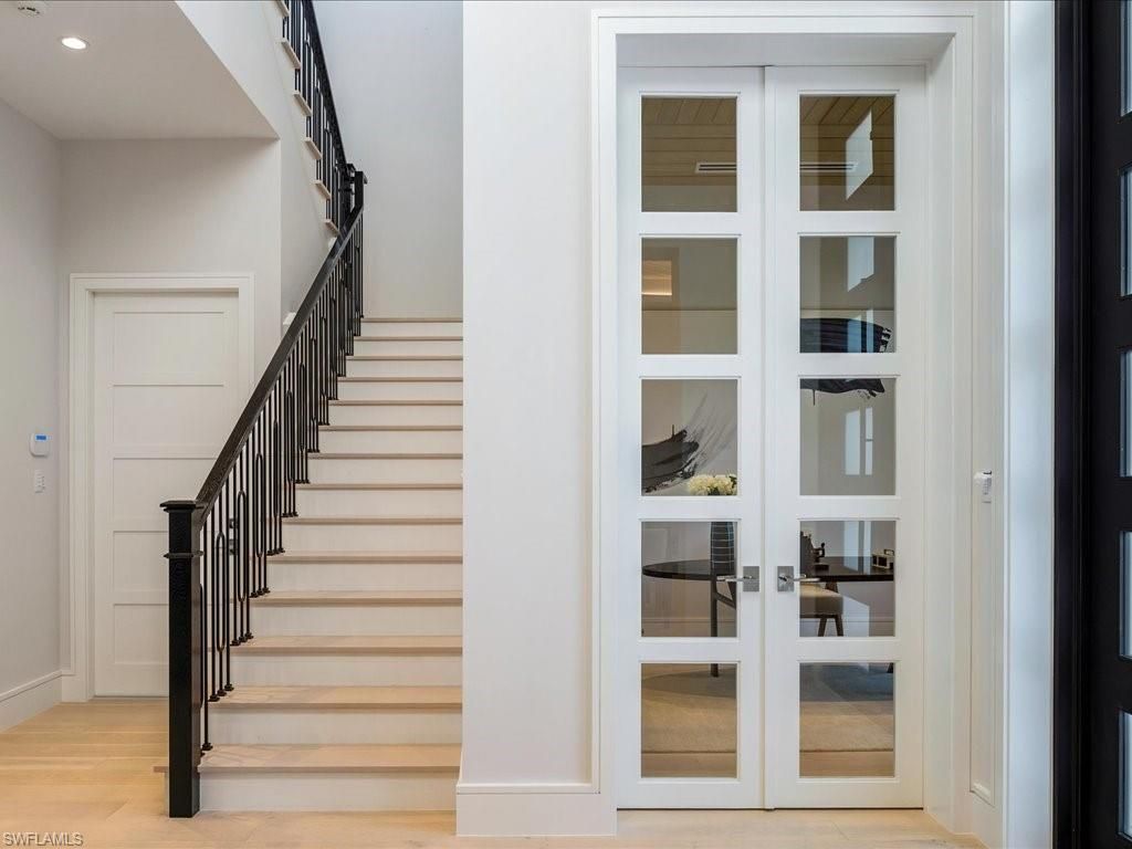 612 Binnacle Dr, Naples, FL 34103 Photo