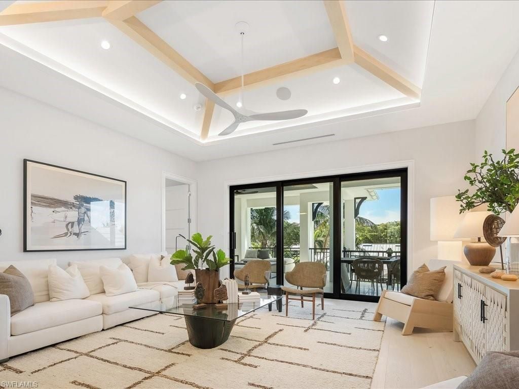 612 Binnacle Dr, Naples, FL 34103 Photo