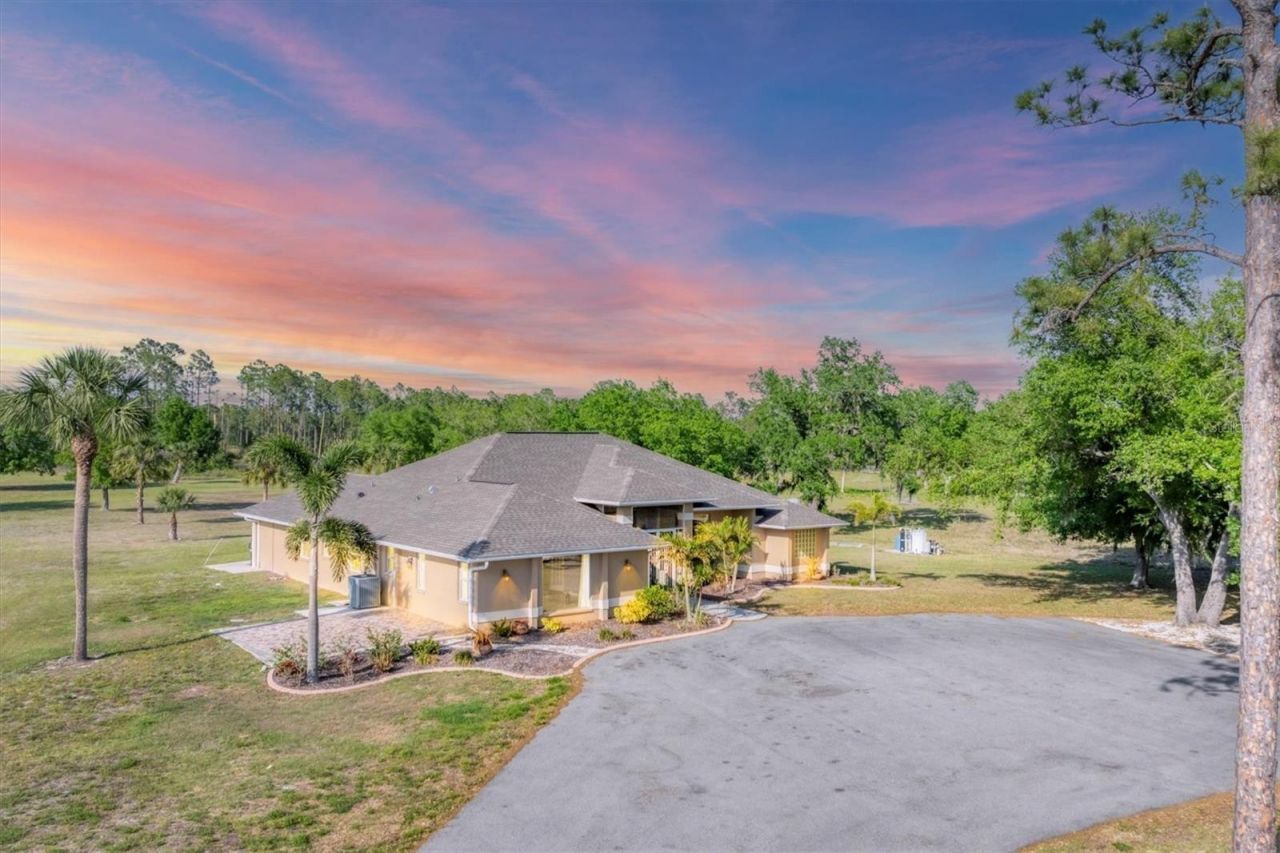 1668 Tropicaire Boulevard, North Port, FL 34286 Photo