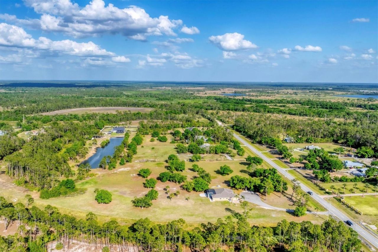 1668 Tropicaire Boulevard, North Port, FL 34286 Photo