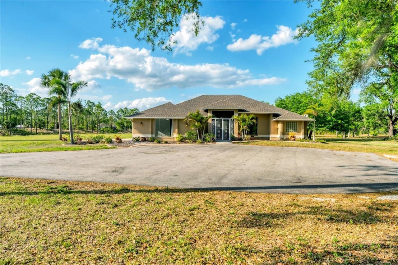 1668 Tropicaire Boulevard, North Port, FL 34286 Photo