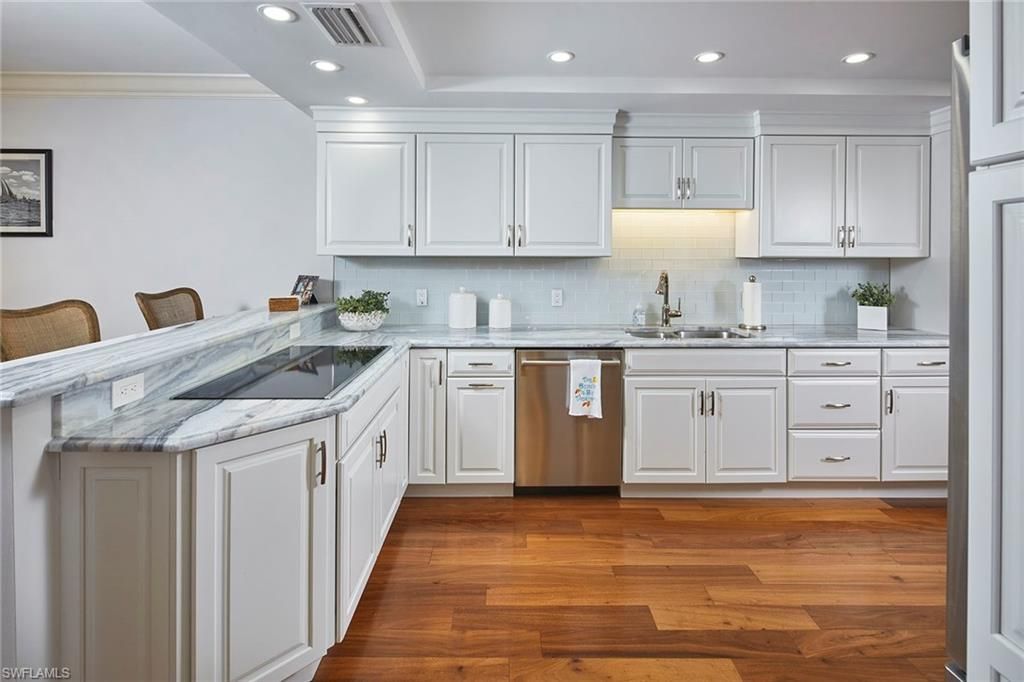 4051 Gulf Shore Blvd N, Unit 1205, Naples, FL 34103 Photo