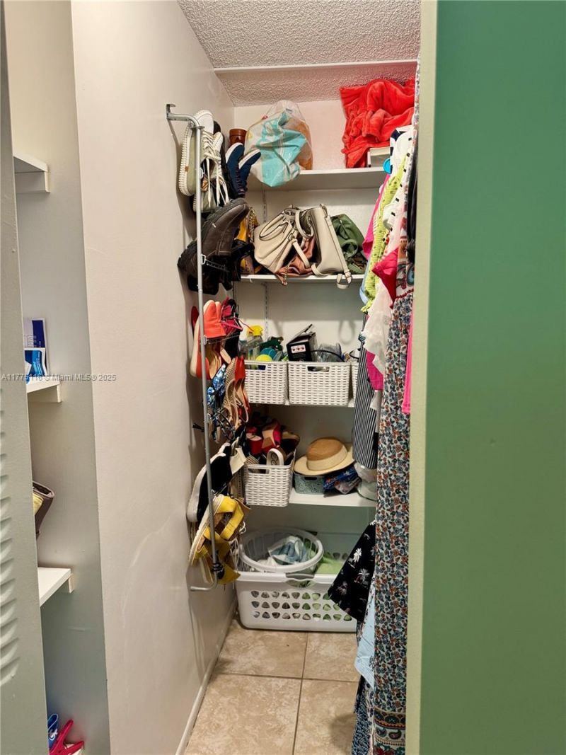 2600 NW 49th Ave, Unit 403, Lauderdale Lakes, FL 33313 Photo