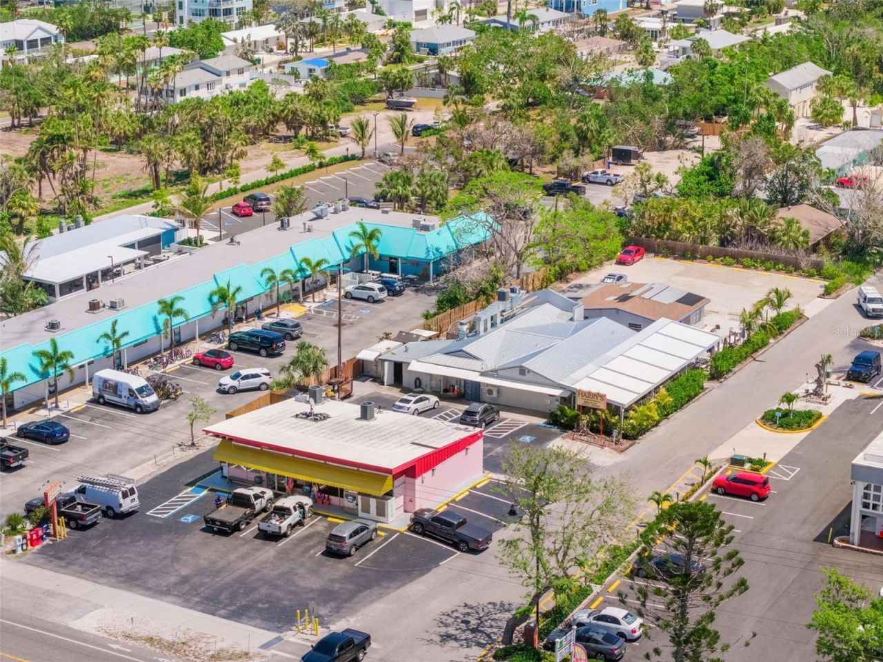 636 Tarawitt Drive, Longboat Key, FL 34228 Photo