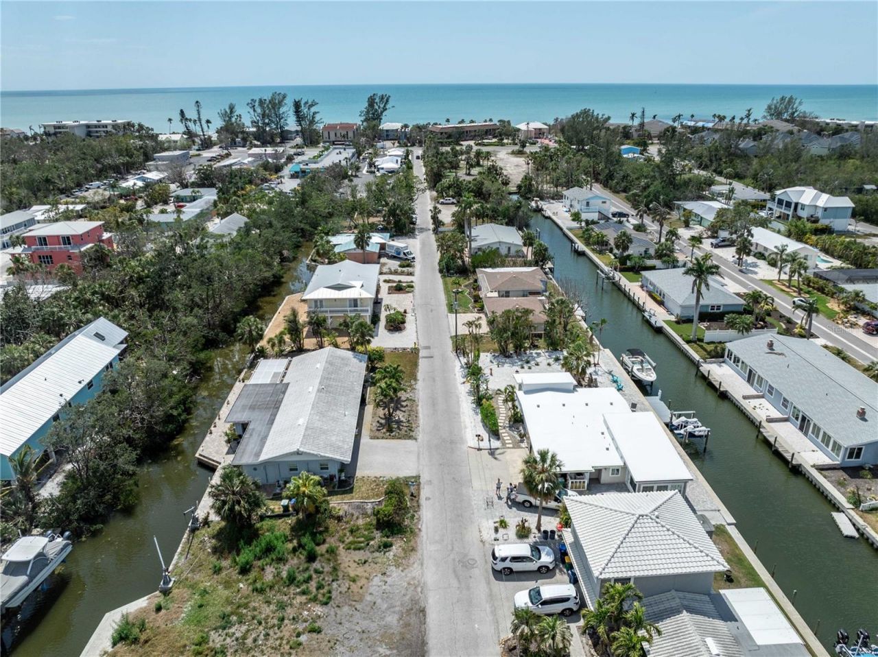 636 Tarawitt Drive, Longboat Key, FL 34228 Photo