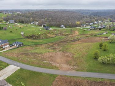 254 River Run Drive, Lancaster, KY 40444