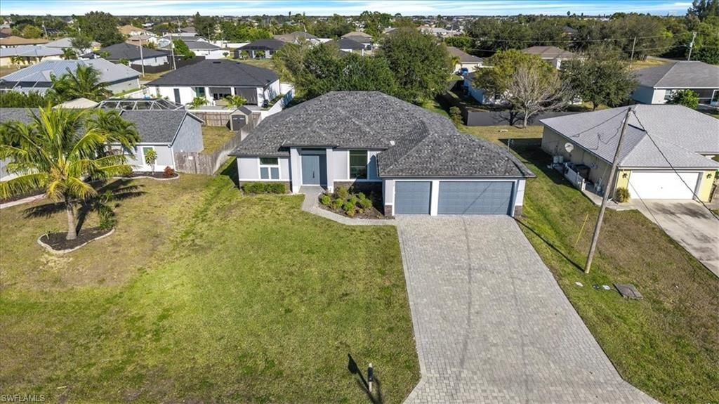 459 NE 2nd Pl, Cape Coral, FL 33909 Photo