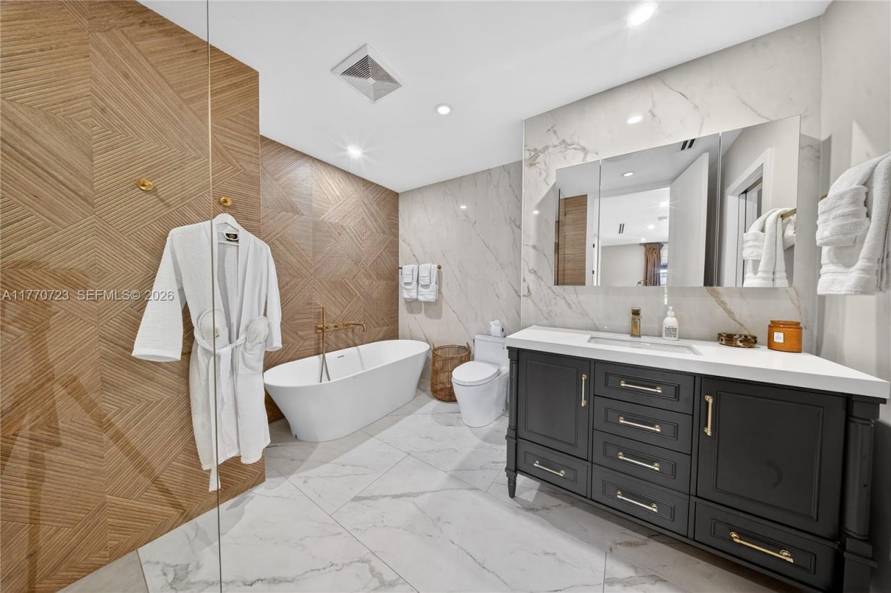 4312 NE 22nd Ave, Fort Lauderdale, FL 33308 Photo