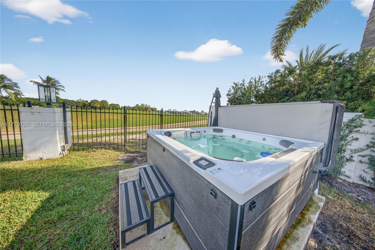 4312 NE 22nd Ave, Fort Lauderdale, FL 33308 Photo