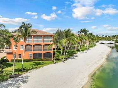 10791 Vivaldi CT, Unit 1601, MIROMAR LAKES, FL 33913