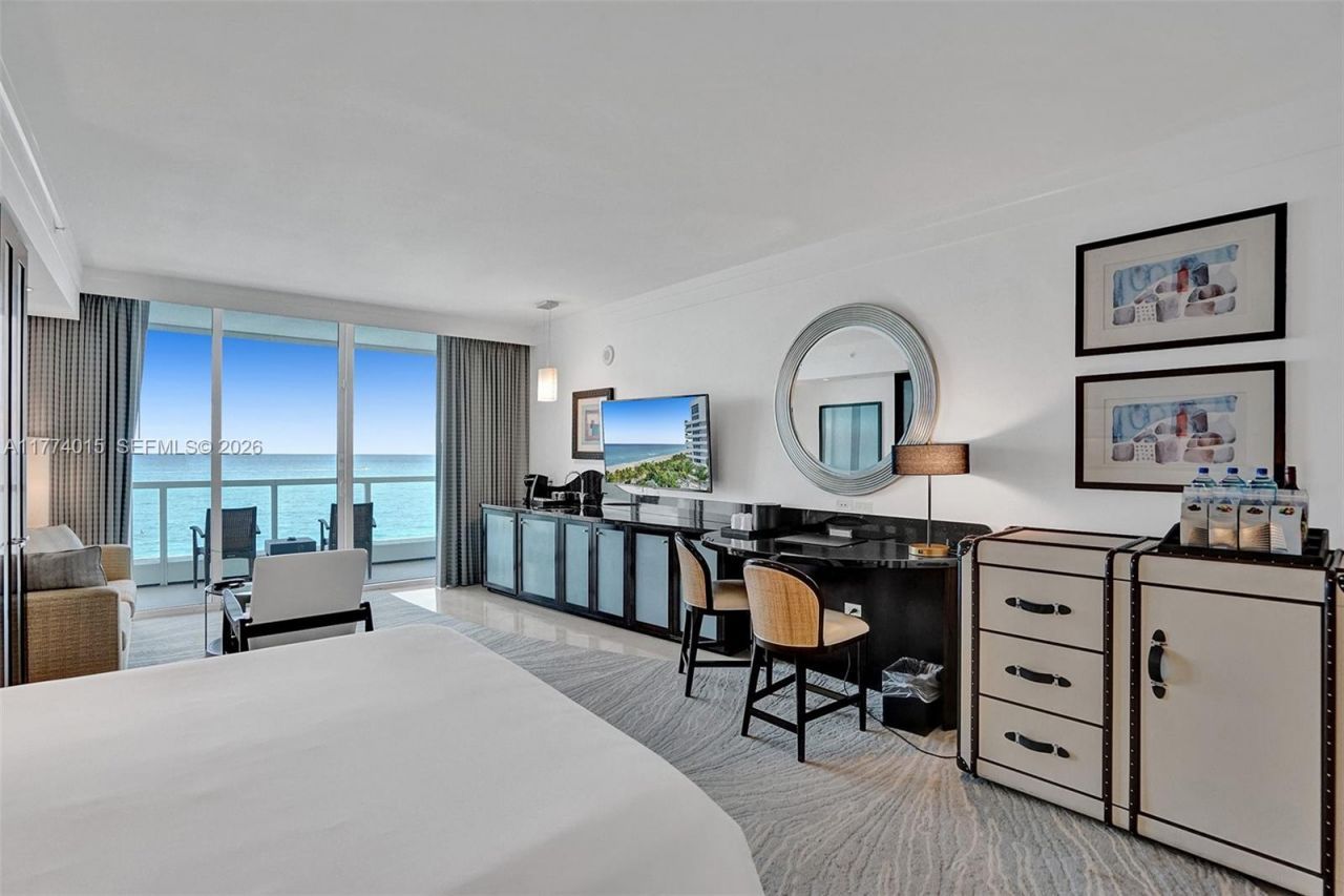 4391 Collins Ave, Unit 913/914, Miami Beach, FL 33140 Photo