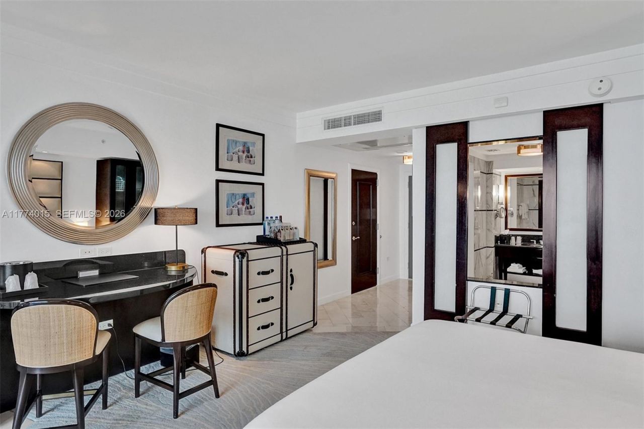 4391 Collins Ave, Unit 913/914, Miami Beach, FL 33140 Photo