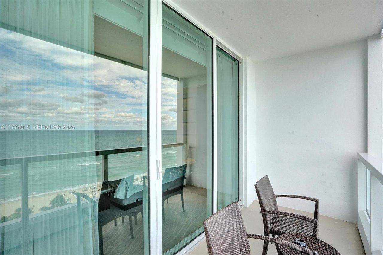 4391 Collins Ave, Unit 913/914, Miami Beach, FL 33140 Photo