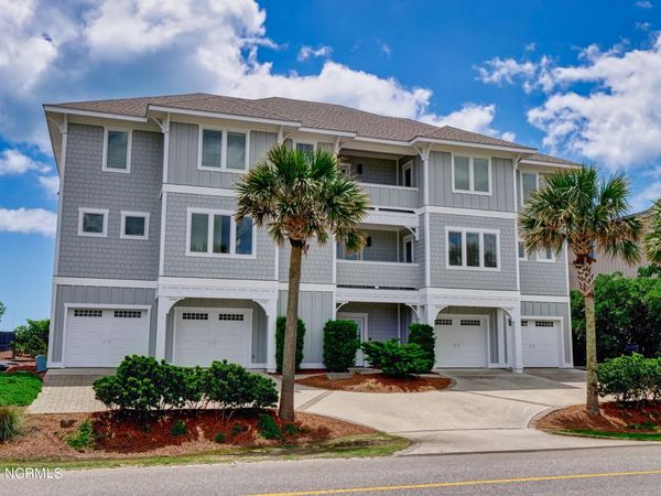 158 Beach Road S, Wilmington, NC 28411