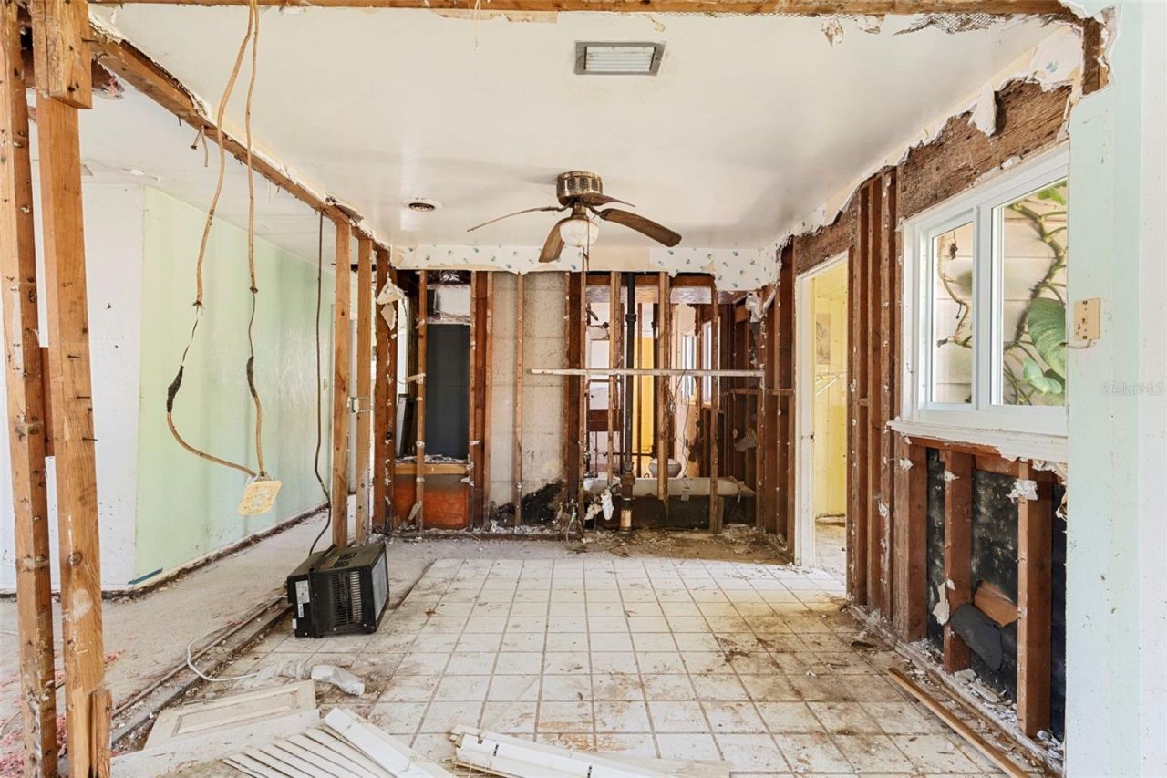 2677 Martin Street, Sarasota, FL 34237 Photo