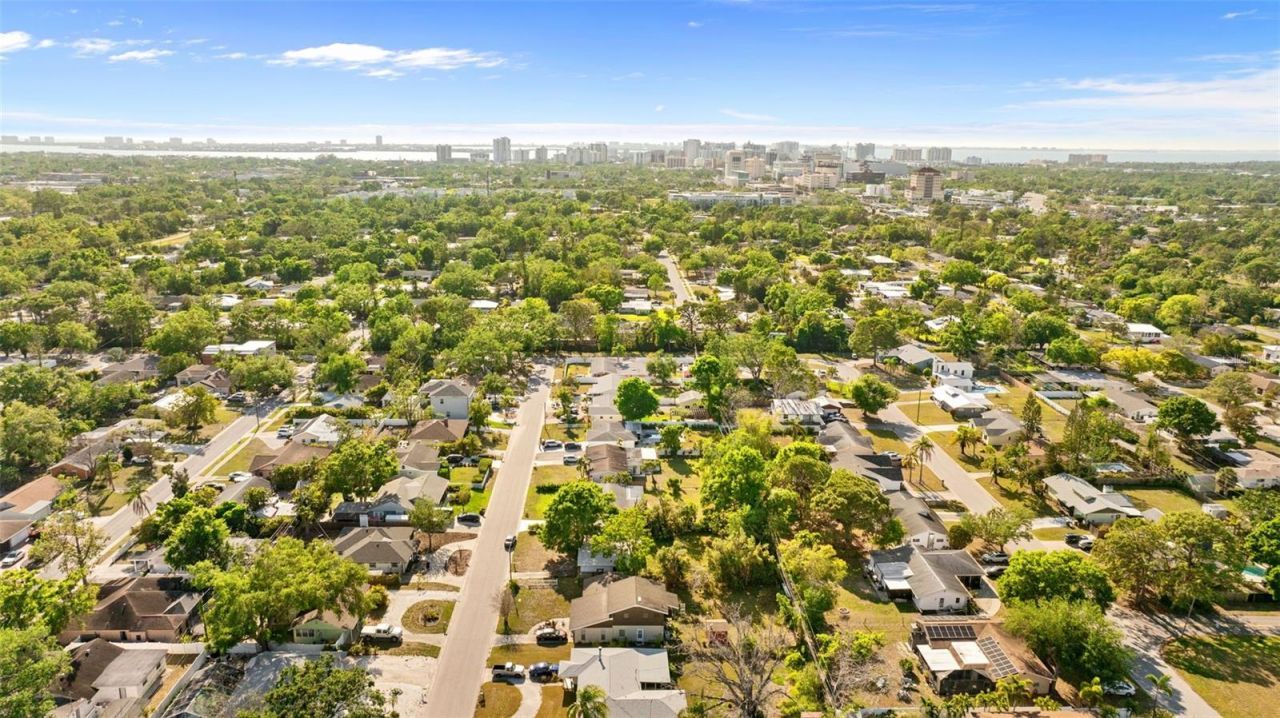 2677 Martin Street, Sarasota, FL 34237 Photo