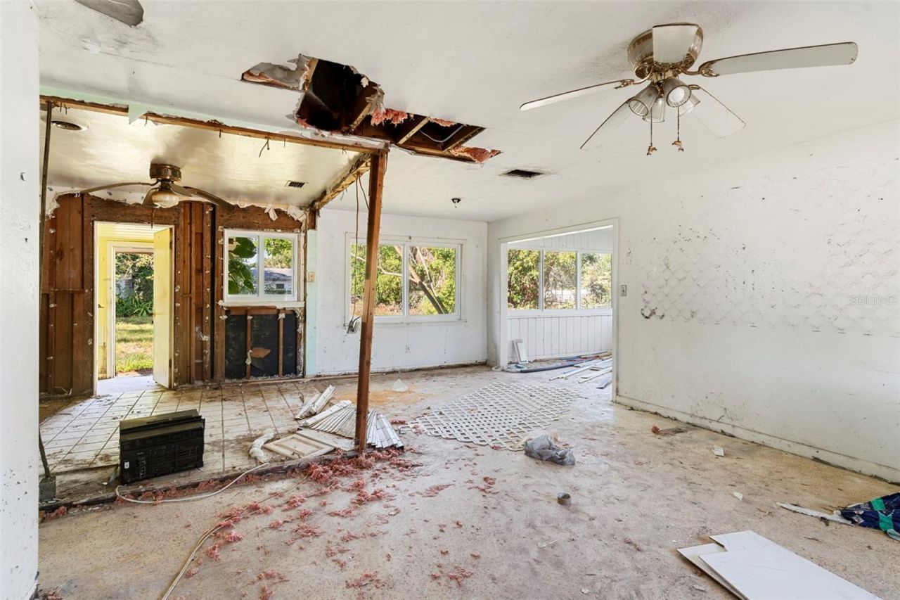 2677 Martin Street, Sarasota, FL 34237 Photo