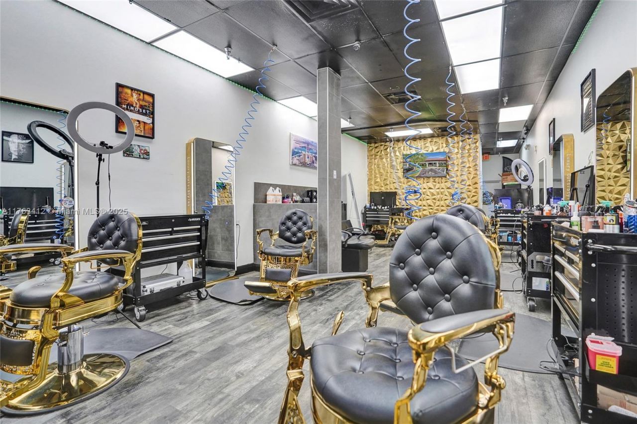 1120 Royal Palm Beach Blvd., Royal Palm Beach, FL 33411 Photo