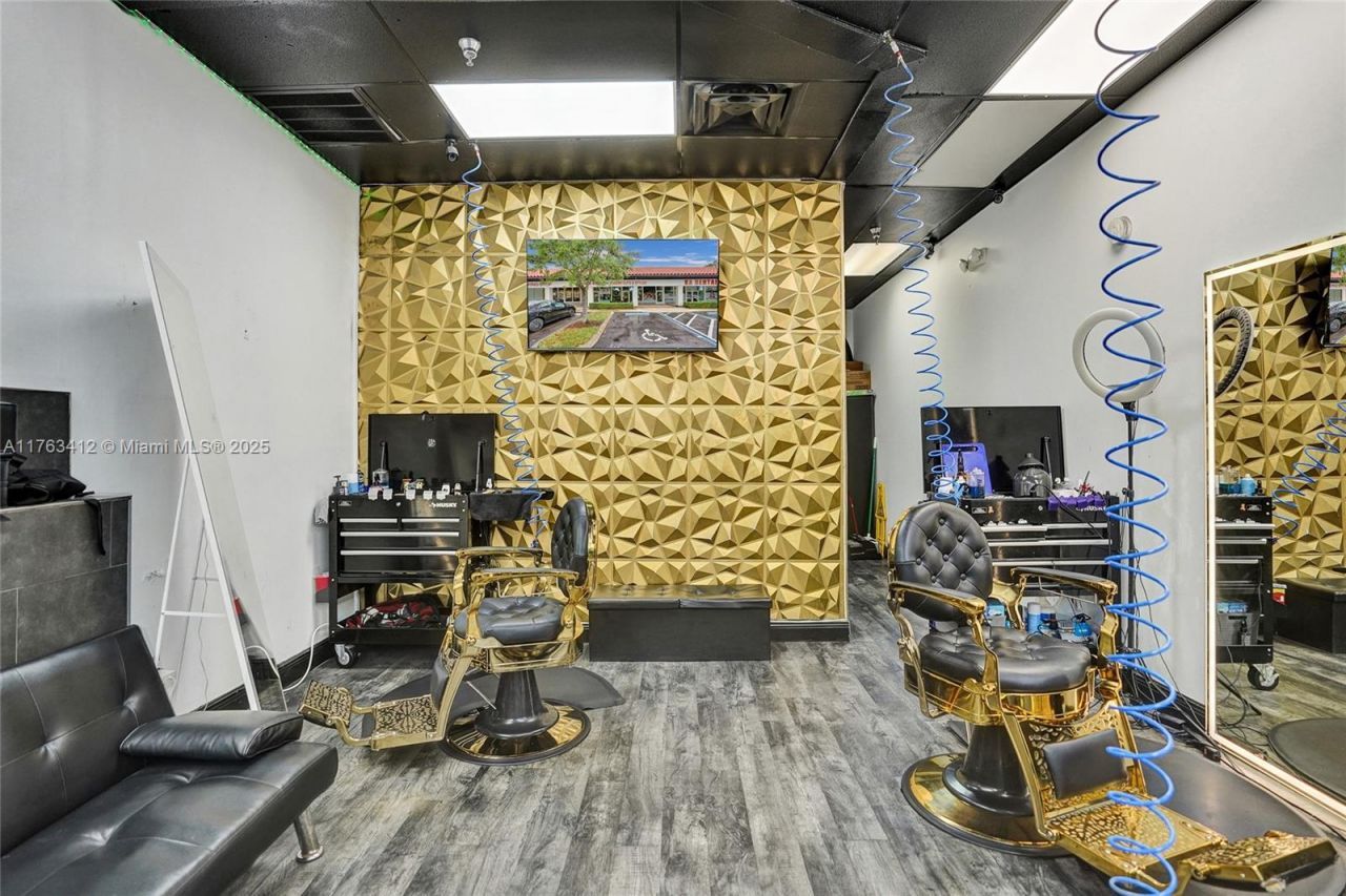 1120 Royal Palm Beach Blvd., Royal Palm Beach, FL 33411 Photo