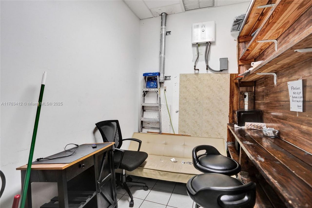 1120 Royal Palm Beach Blvd., Royal Palm Beach, FL 33411 Photo