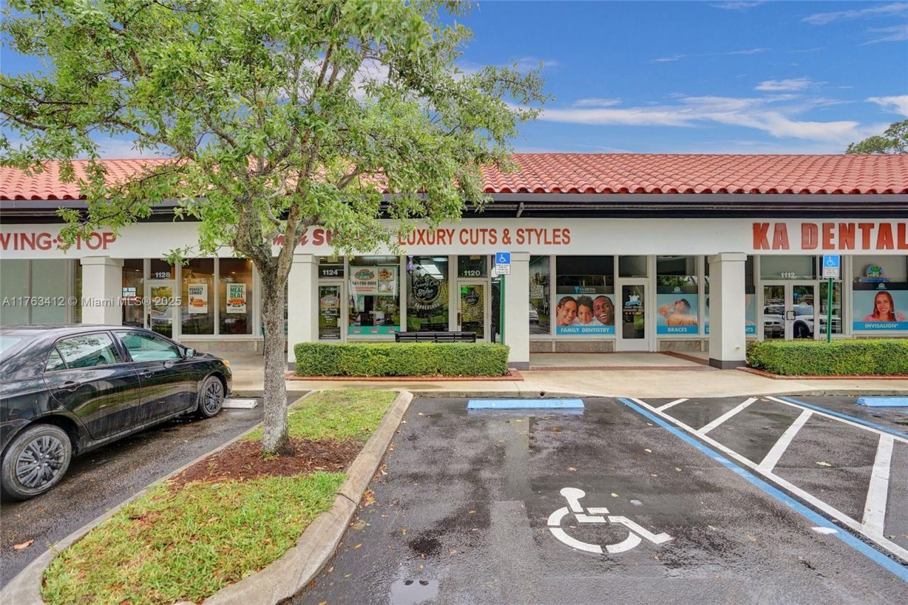 1120 Royal Palm Beach Blvd., Royal Palm Beach, FL 33411 Photo