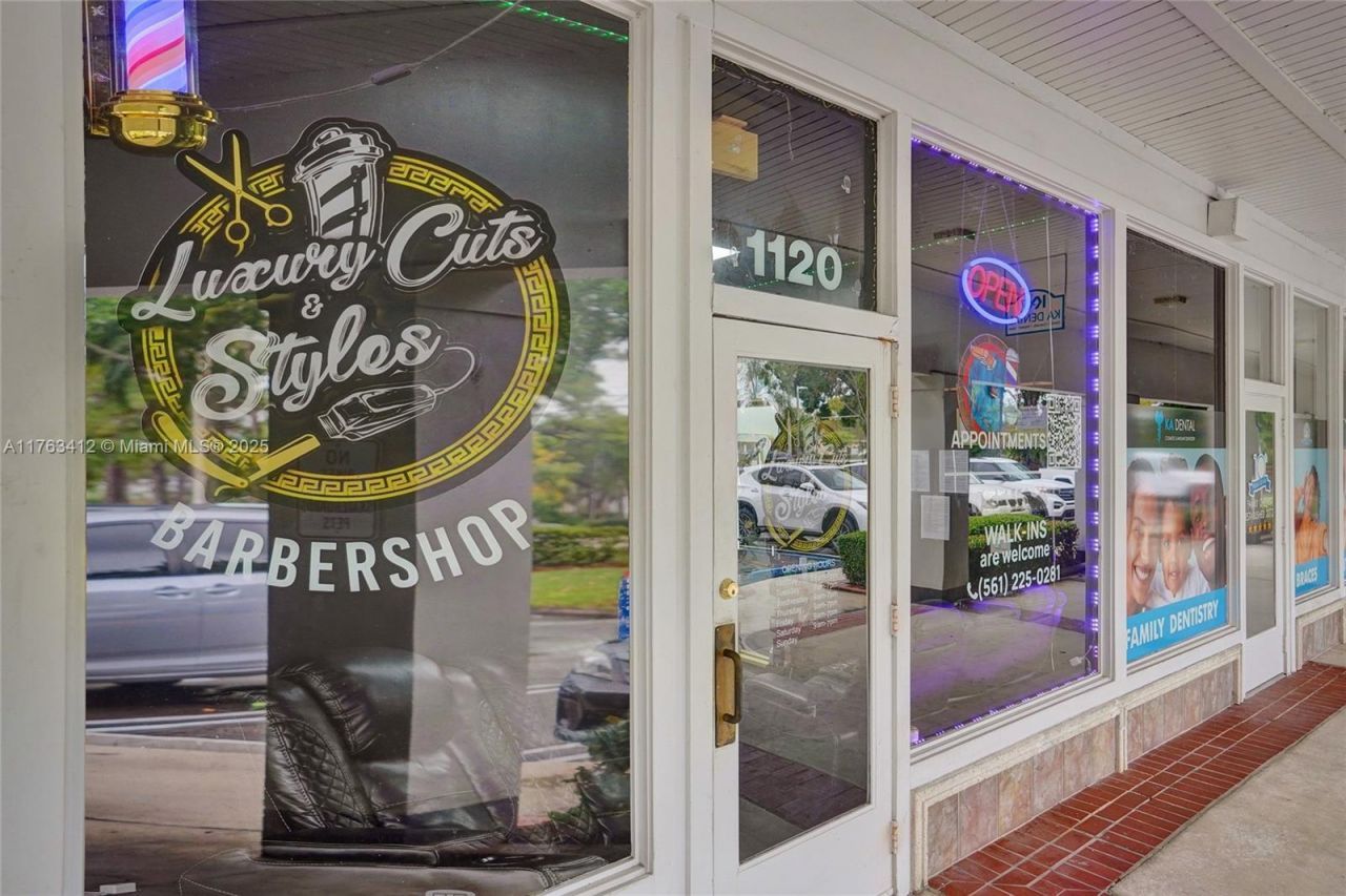 1120 Royal Palm Beach Blvd., Royal Palm Beach, FL 33411 Photo