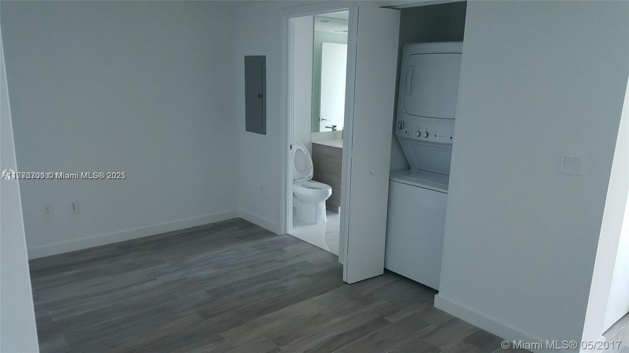 1300 S Miami Ave, Unit 4002, Miami, FL 33130 Photo