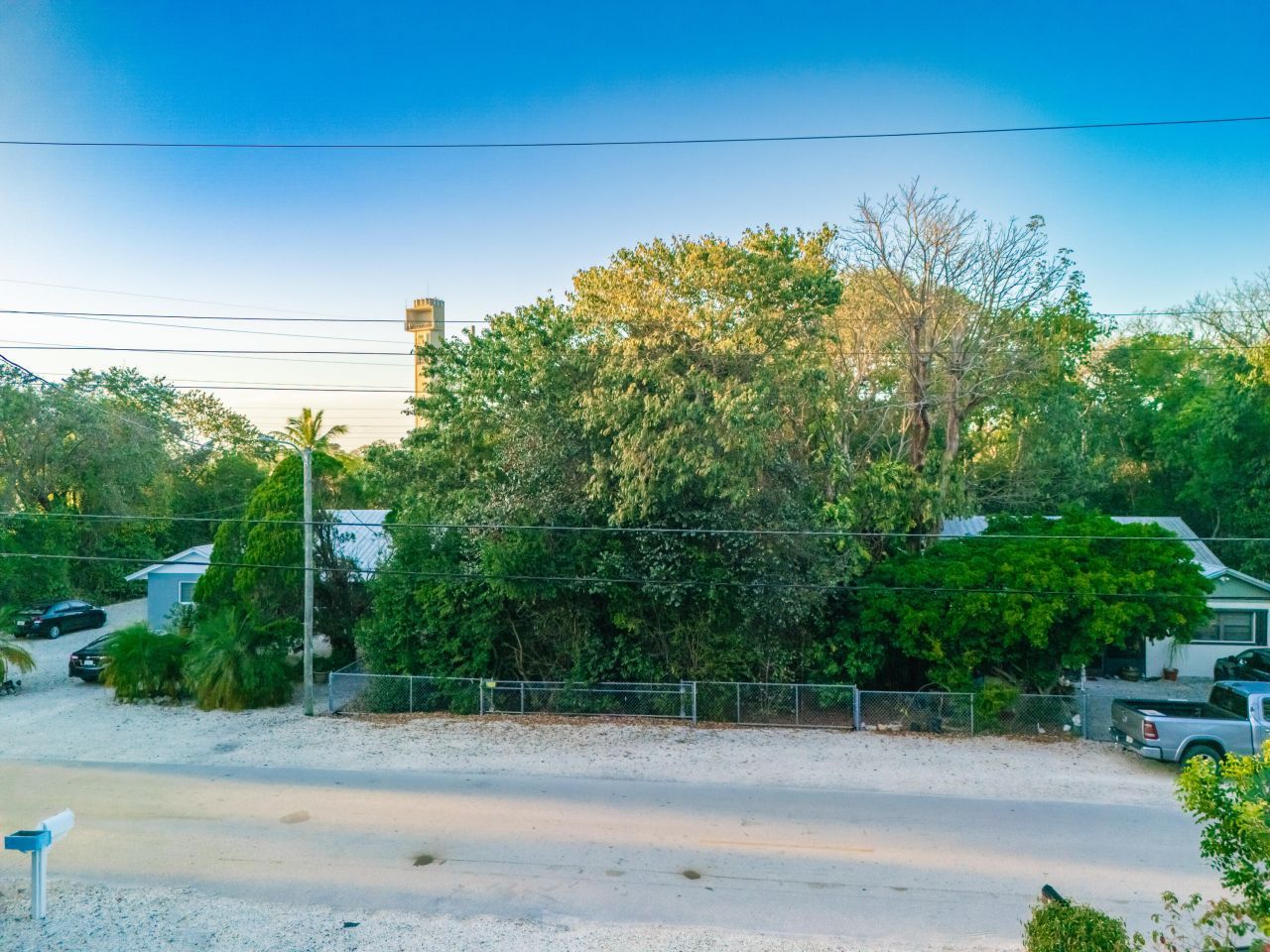 323 Mahogany Drive, Key Largo, FL 33037 Photo