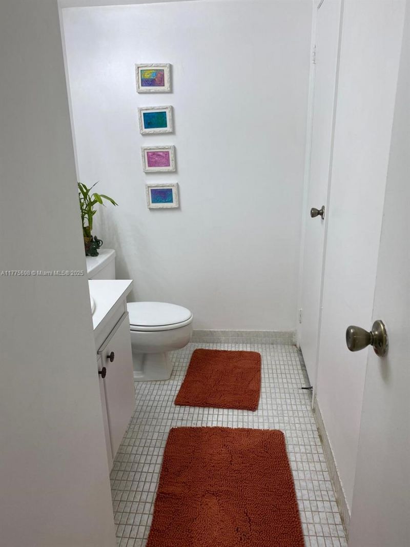 20335 W Country Club Dr, Unit 905, Aventura, FL 33180 Photo