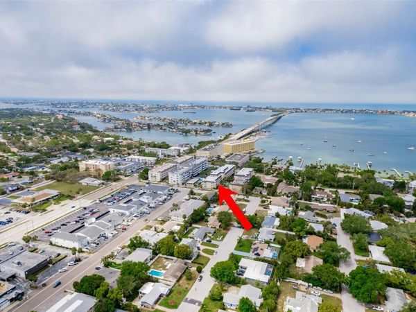 147 BLUFF VIEW DRIVE, Unit 206, BELLEAIR BLUFFS, FL 33770