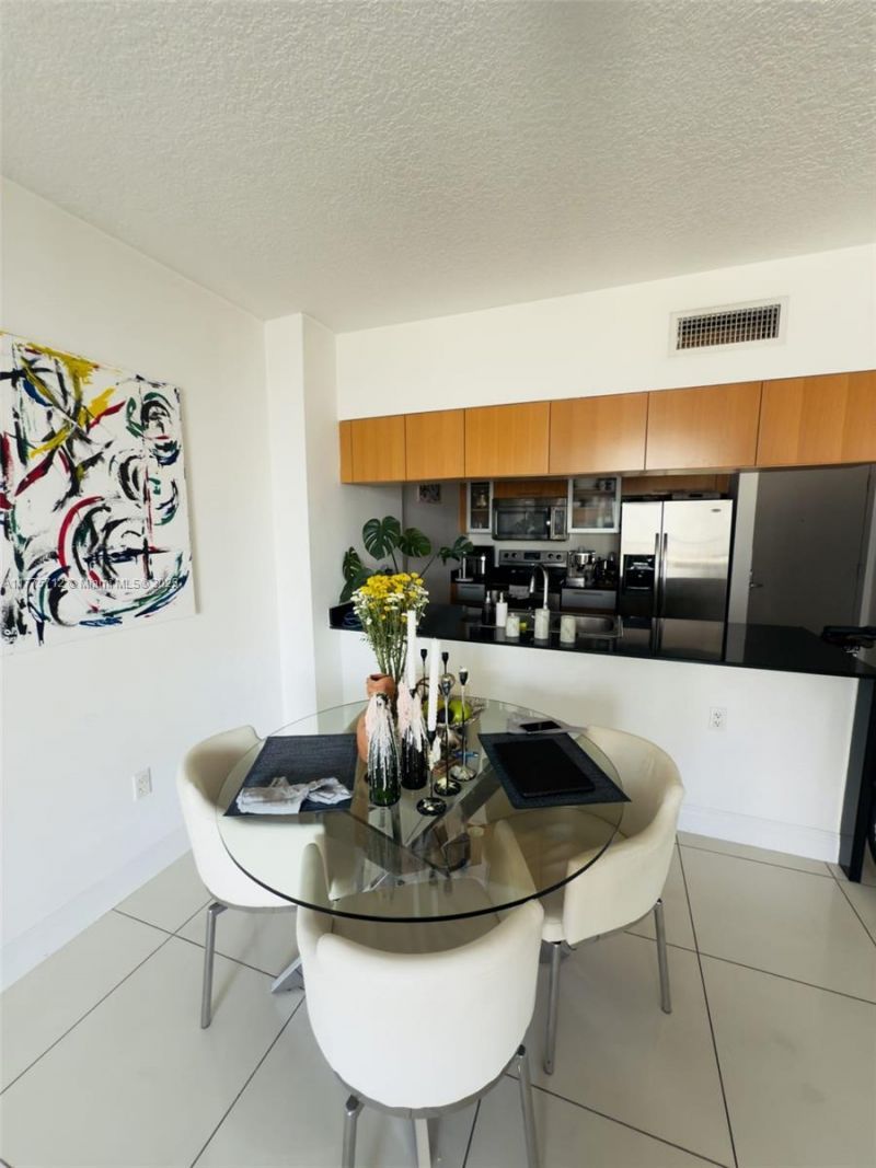 1750 N Bayshore Dr, Unit 1612, Miami, FL 33132 Photo