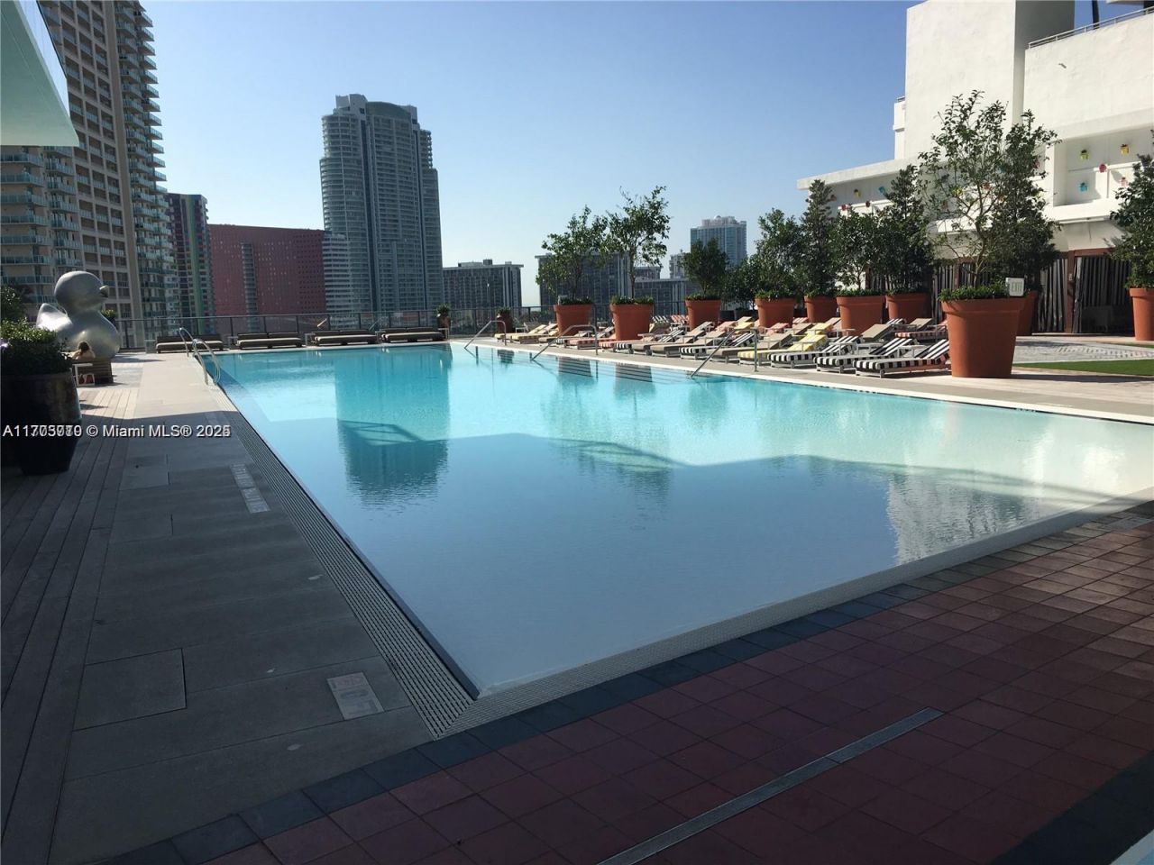 1300 S Miami Ave, Unit 4411, Miami, FL 33130 Photo