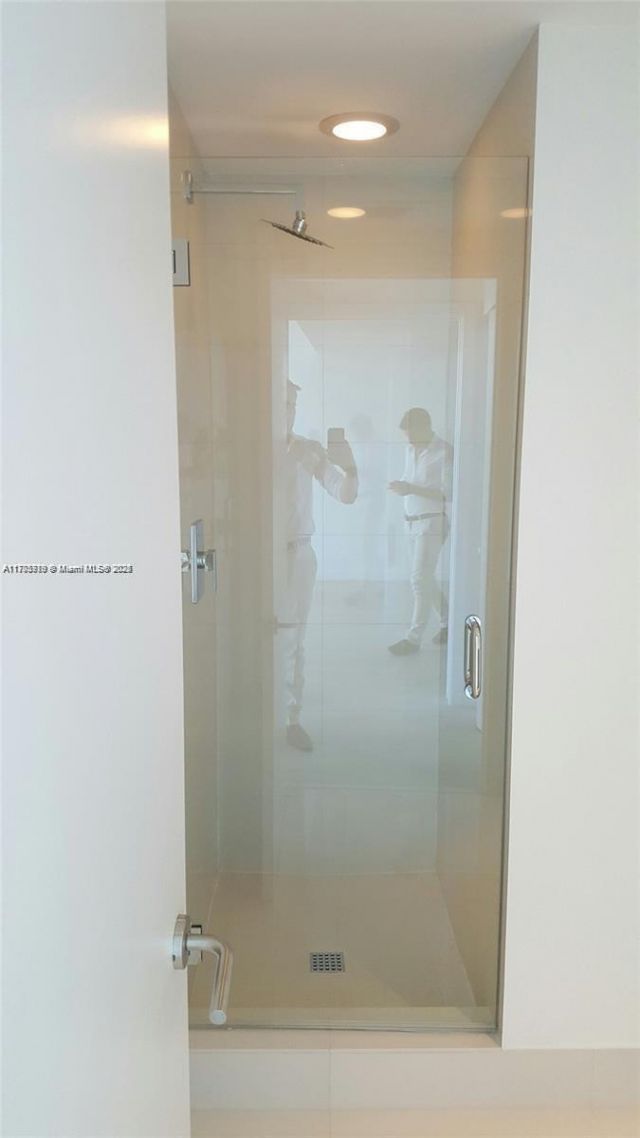 1300 S Miami Ave, Unit 4411, Miami, FL 33130 Photo