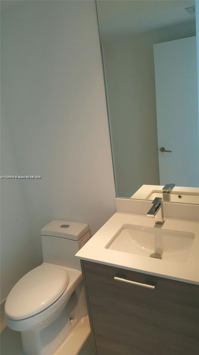 1300 S Miami Ave, Unit 4411, Miami, FL 33130 Photo