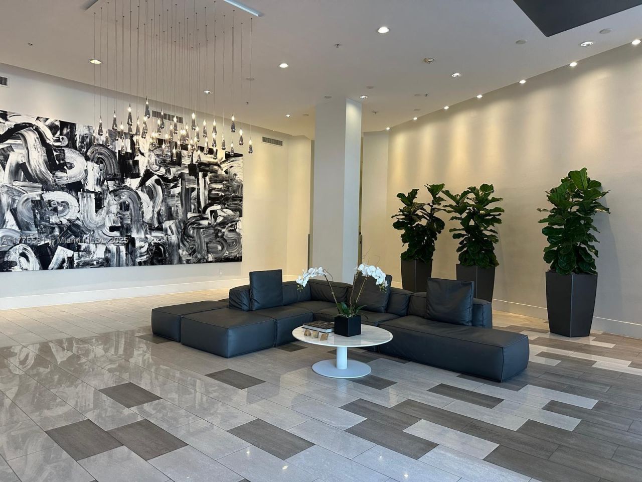 2001 Meridian Ave, Unit 309, Miami Beach, FL 33139 Photo