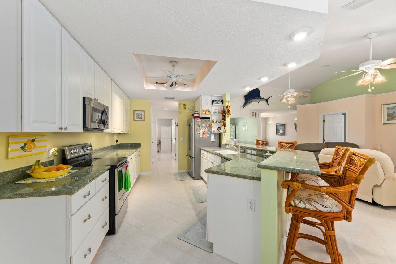 139 Commonwealth Court, Hutchinson Island, FL 34949 Photo