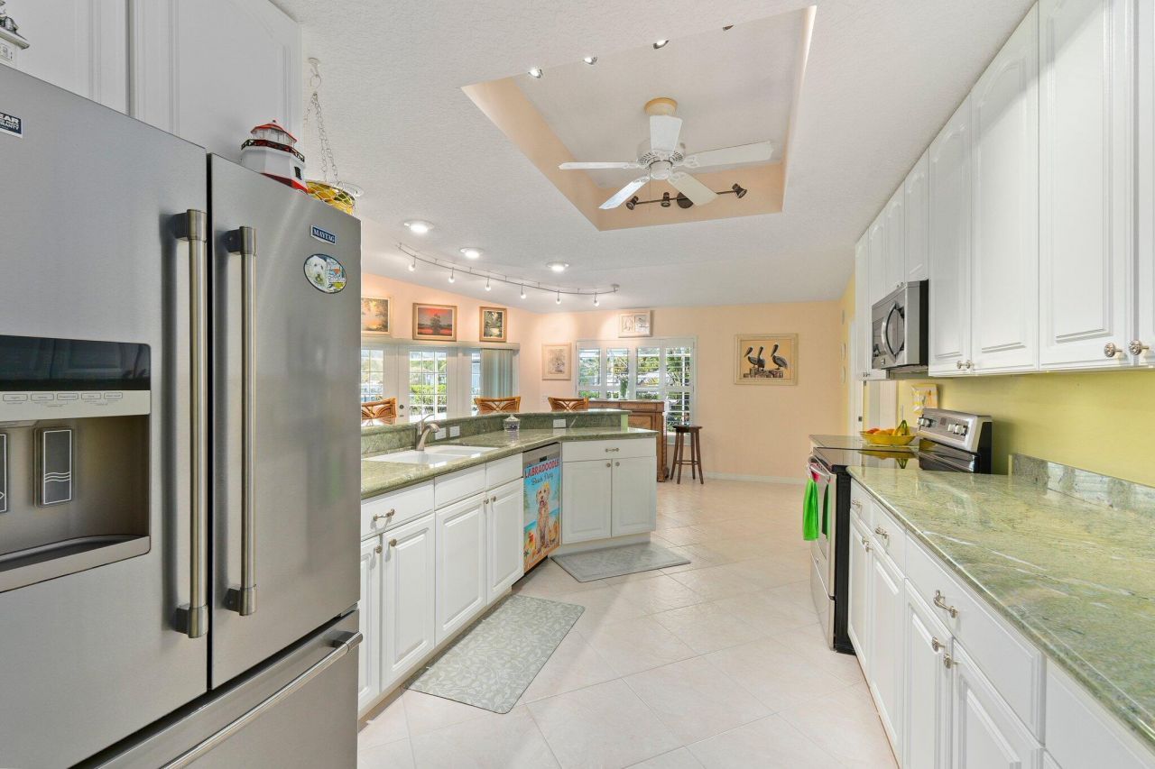 139 Commonwealth Court, Hutchinson Island, FL 34949 Photo