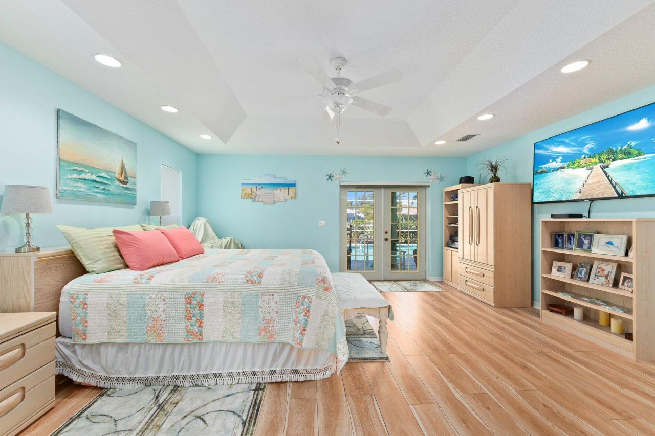 139 Commonwealth Court, Hutchinson Island, FL 34949 Photo