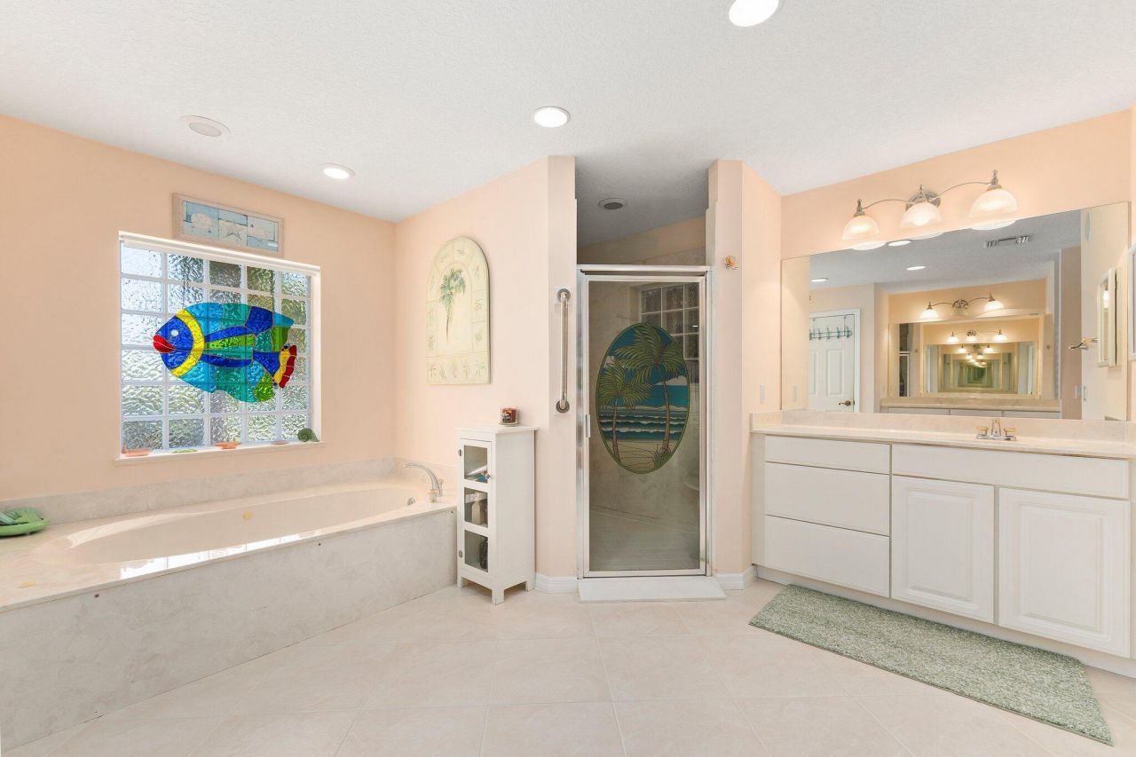 139 Commonwealth Court, Hutchinson Island, FL 34949 Photo