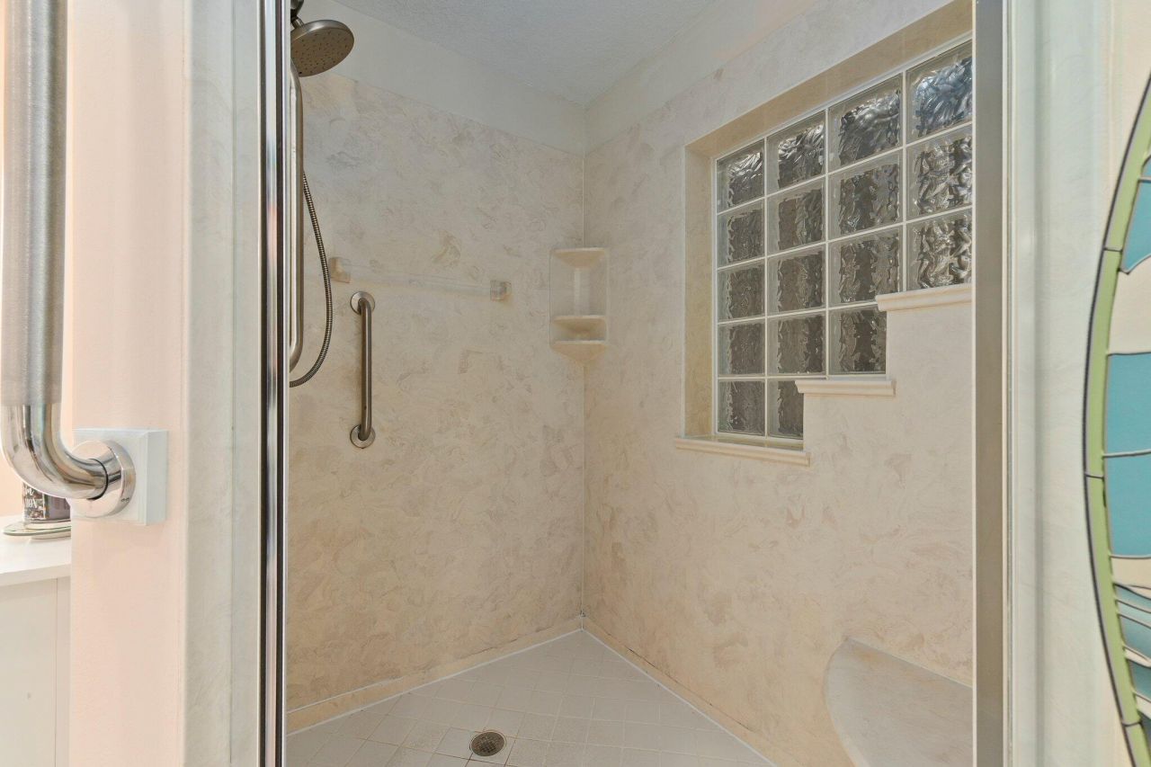 139 Commonwealth Court, Hutchinson Island, FL 34949 Photo