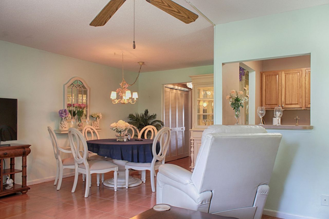 880 Horizons W, Unit 102, Boynton Beach, FL 33435 Photo