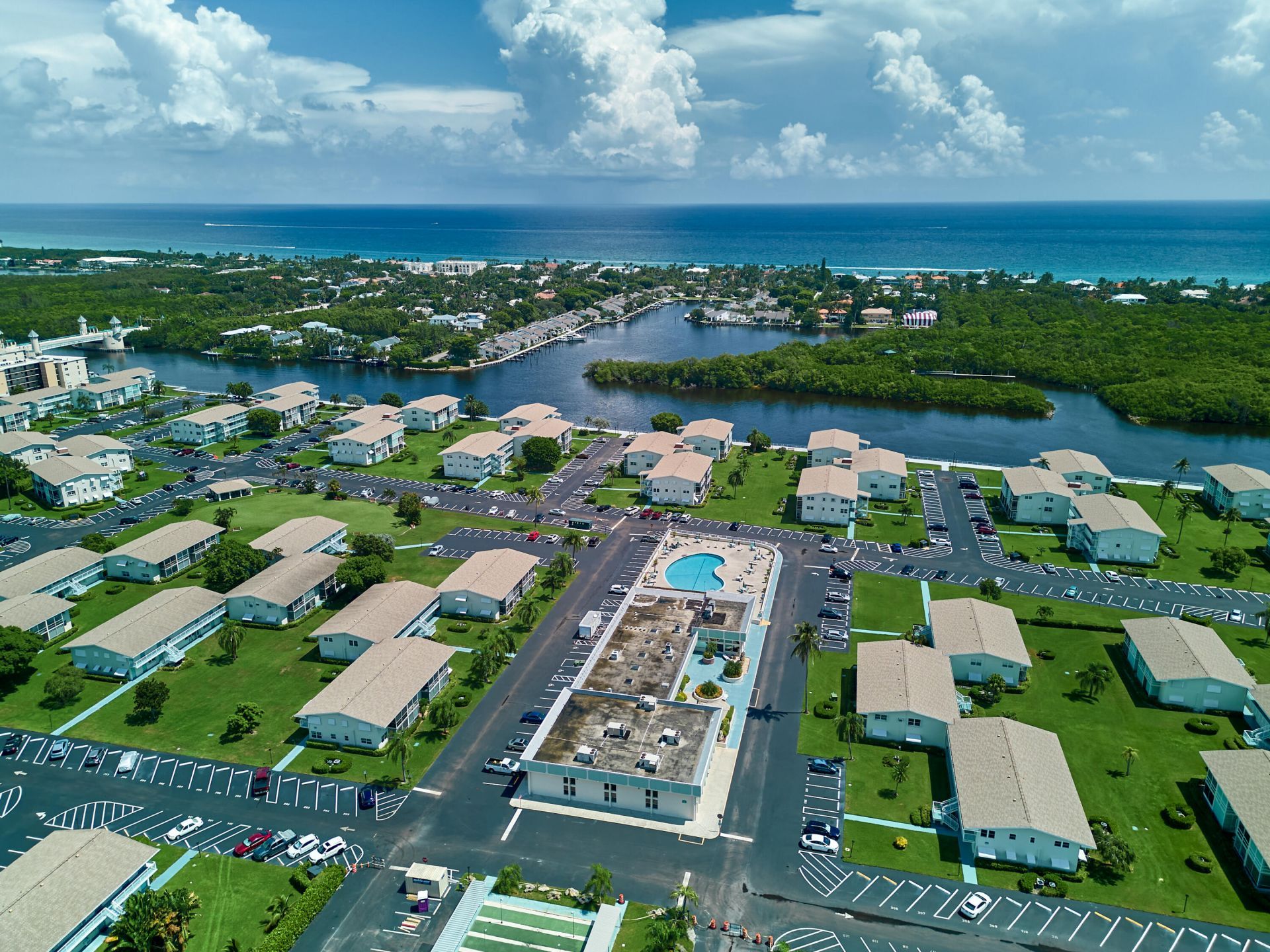 880 Horizons W, Unit 102, Boynton Beach, FL 33435 Photo
