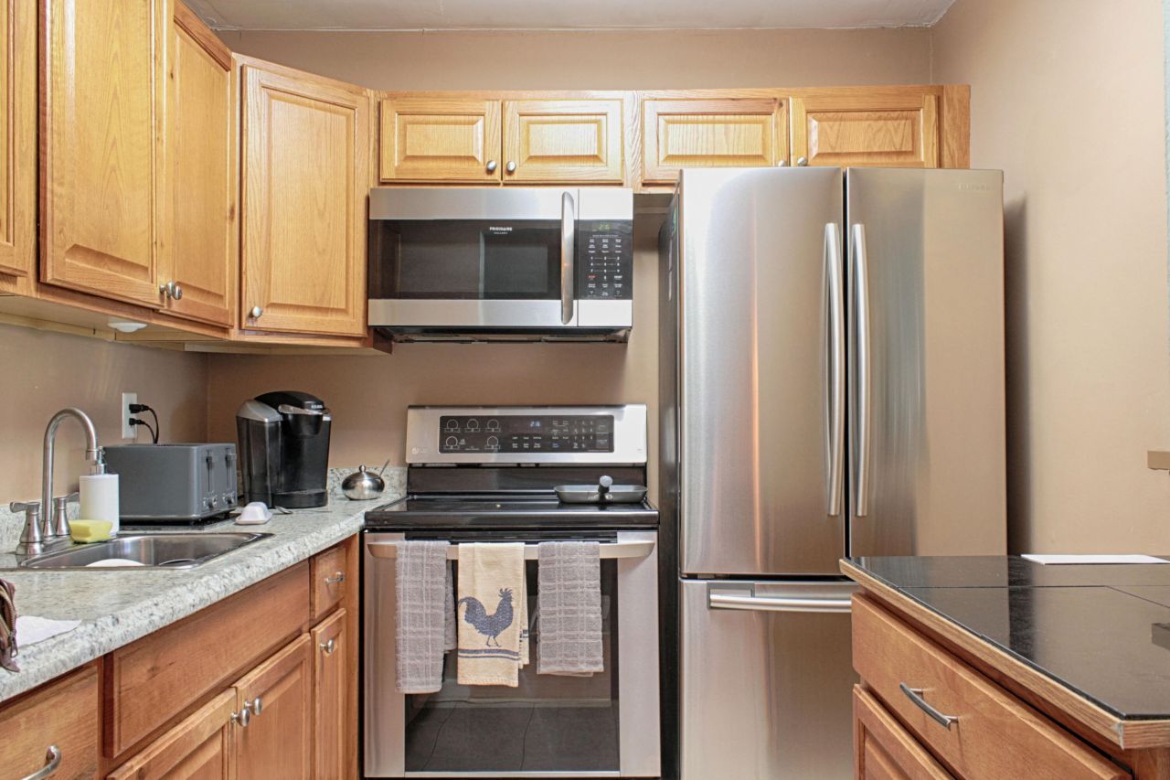 880 Horizons W, Unit 102, Boynton Beach, FL 33435 Photo