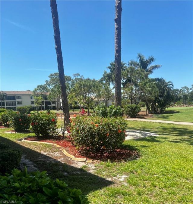 5765 Trailwinds Dr, Unit 115, Fort Myers, FL 33907 Photo