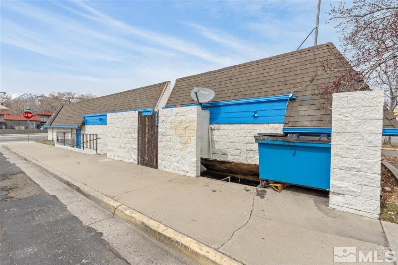 1301 N Carson Avenue, Carson City, NV 89701 Photo