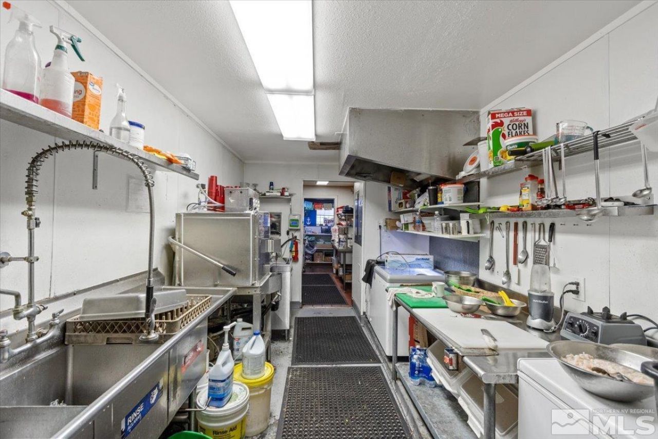 1301 N Carson Avenue, Carson City, NV 89701 Photo