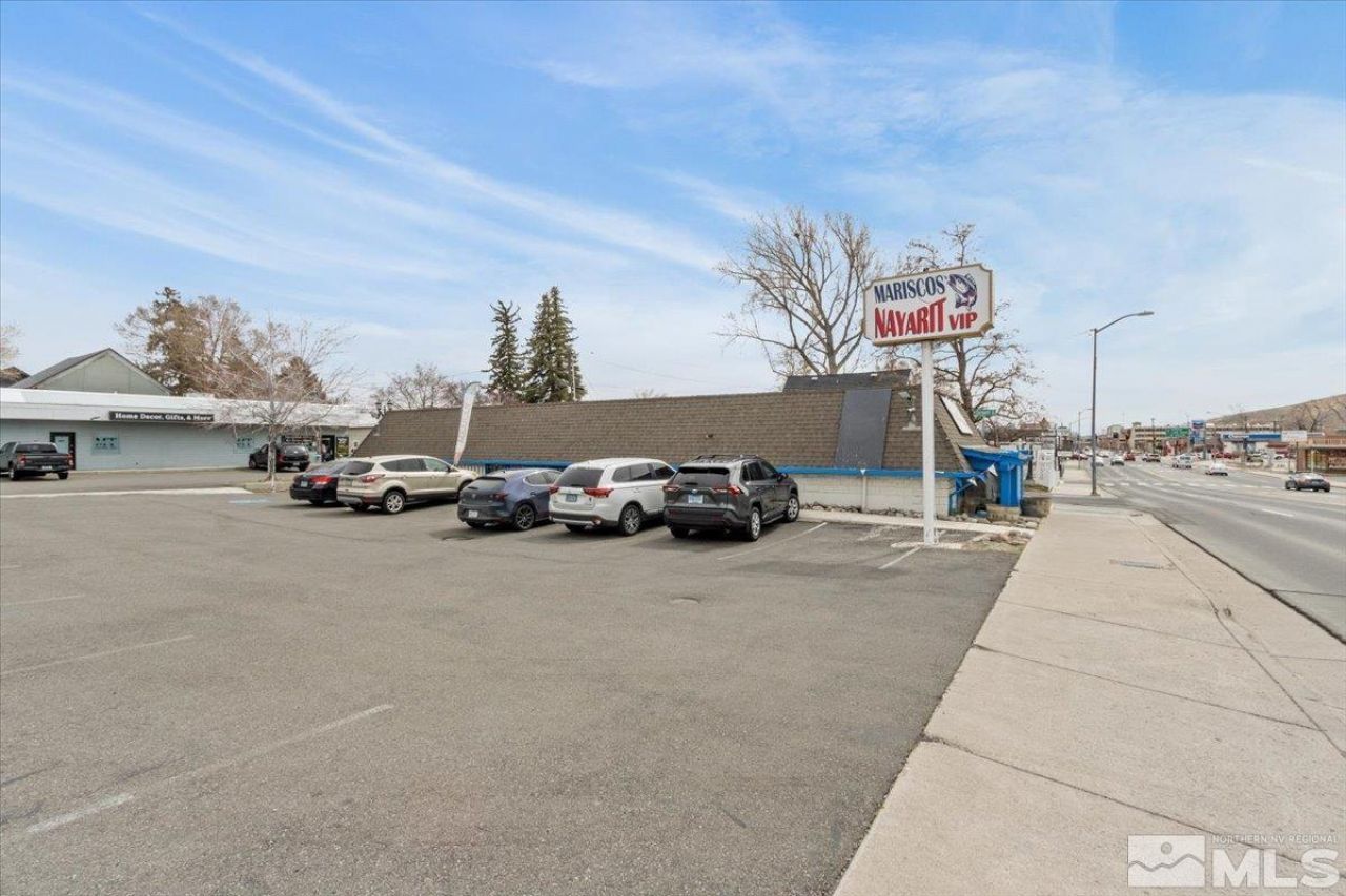 1301 N Carson Avenue, Carson City, NV 89701 Photo